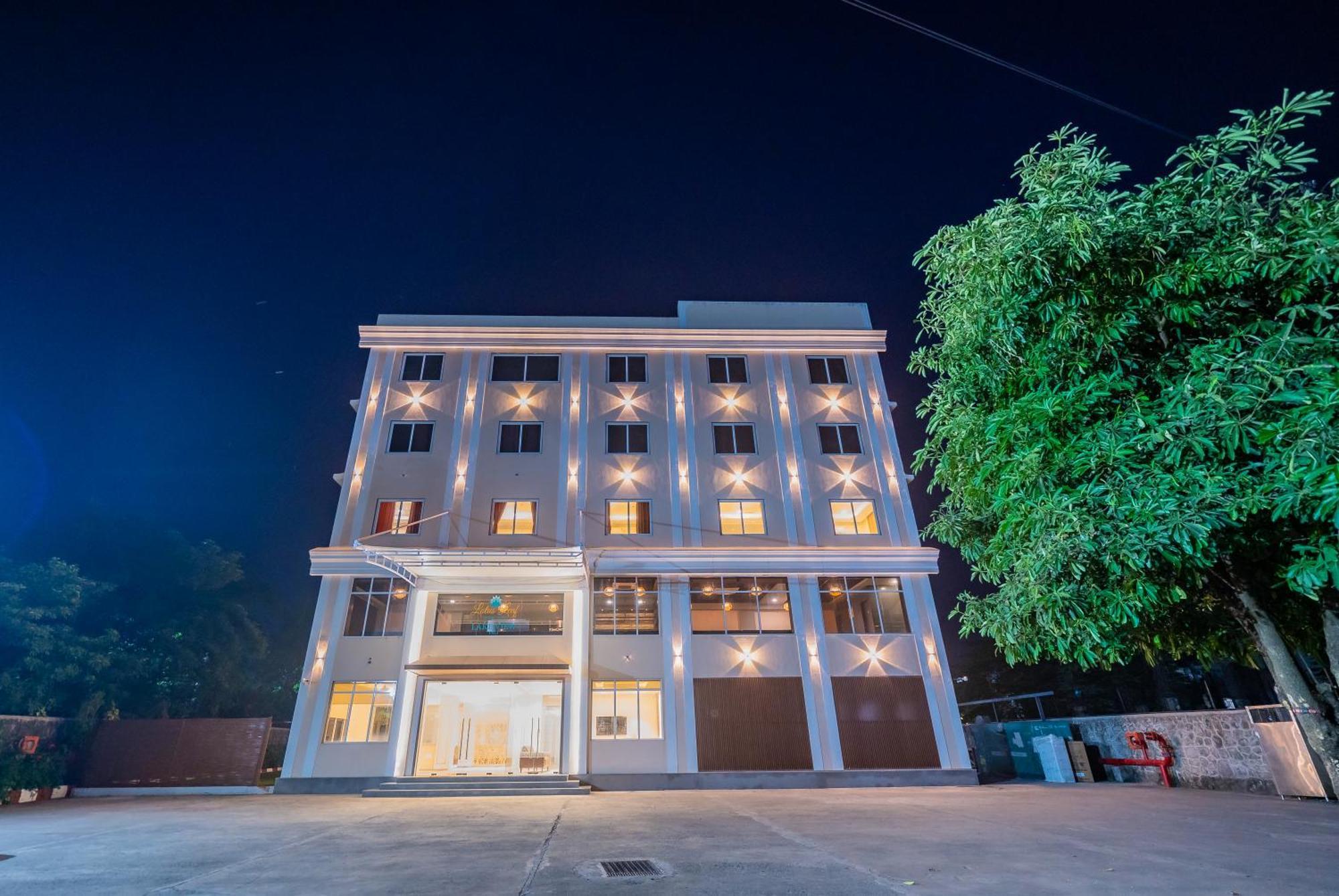 Lotus Leaf Hotel Pali  Exterior foto