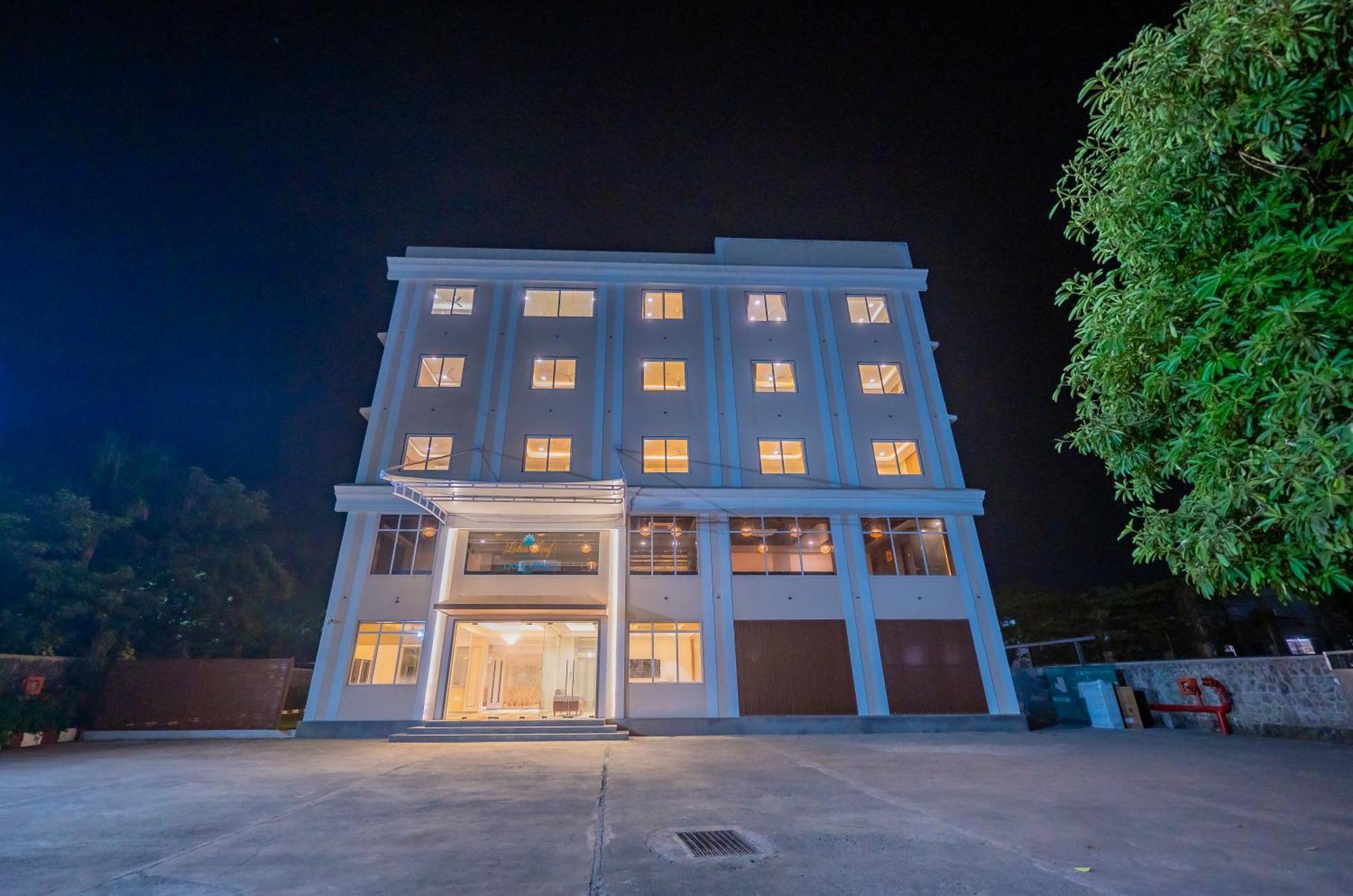 Lotus Leaf Hotel Pali  Exterior foto