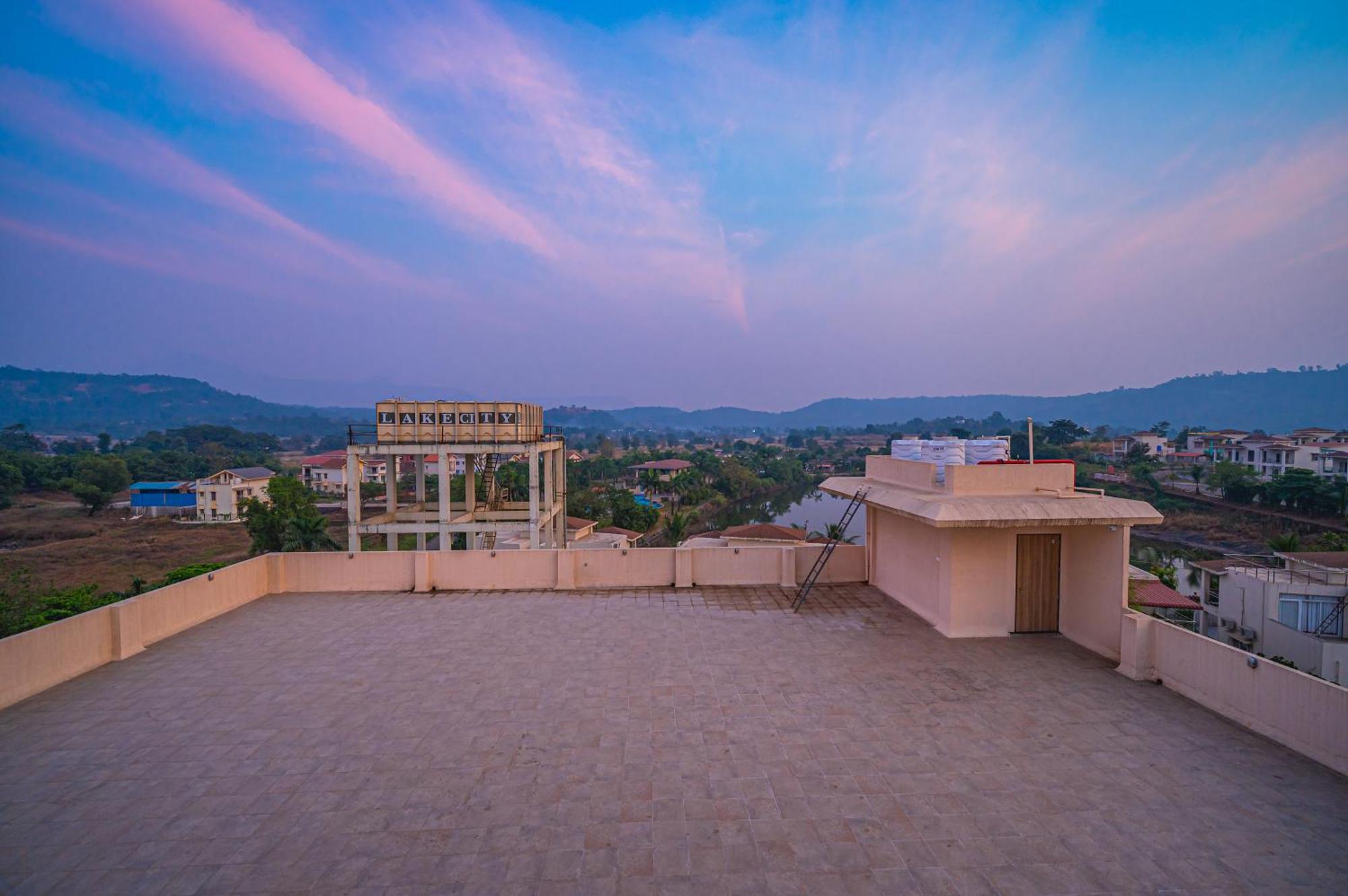 Lotus Leaf Hotel Pali  Exterior foto